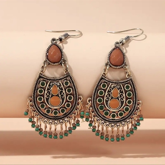 Bohemian Tassels and Beads Drop Orange and Green Statement Earrings NWT New - Picture 3 of 6